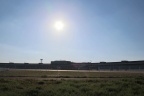 Flughafengebäufe Berlin Tempelhof in der Abendsonne